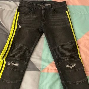 Men’s Stripe Skinny Jeans